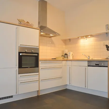 In Near Meinweg Park アパート Posterholt