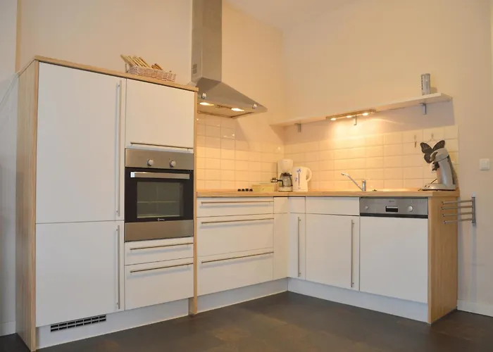 In Near Meinweg Park شقة Posterholt